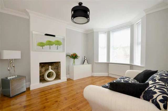  Image of 3 bedroom Terraced house for sale in Dynevor Road Tunbridge Wells TN4 at Tunbridge Wells Kent Tunbridge Wells, TN4 9HR