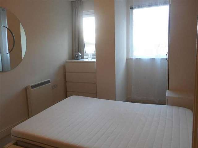  Image of 2 bedroom Apartment for sale in Eastern Avenue Ilford IG2 at Newbury Park Ilford Ilford, IG2 6LQ