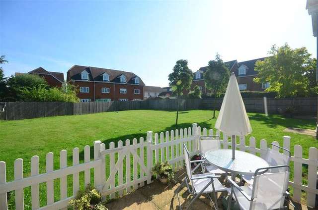 Image of 2 bedroom Apartment for sale in Eaton Place Larkfield Aylesford ME20 at Larkfield Aylesford Aylesford, ME20 7GF
