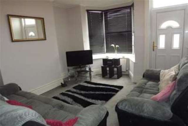  Image of 4 bedroom Detached house to rent in Edmund Road Sheffield S2 at Sheffield, S2 4EN