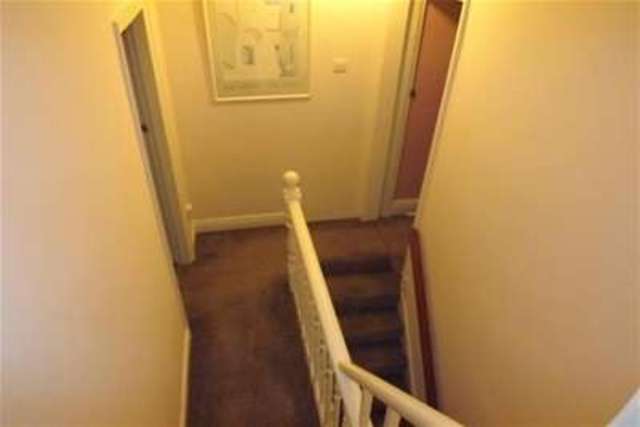  Image of 4 bedroom Detached house to rent in Edmund Road Sheffield S2 at Sheffield, S2 4EN