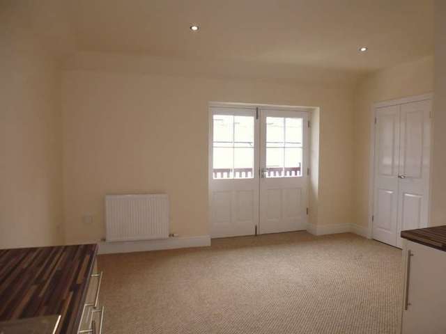  Image of 2 bedroom Flat for sale in Stramongate Kendal LA9 at Kendal Cumbria, LA9 4BD