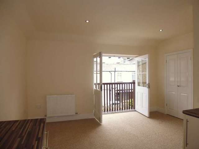  Image of 2 bedroom Flat for sale in Stramongate Kendal LA9 at Kendal Cumbria, LA9 4BD
