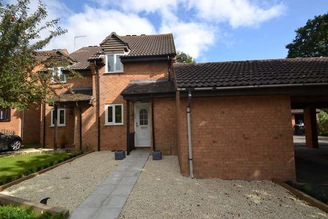  Image of 2 bedroom End of Terrace for sale in Ellenborough Close Thorley Bishop