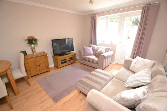  Image of 2 bedroom End of Terrace for sale in Ellenborough Close Thorley Bishop