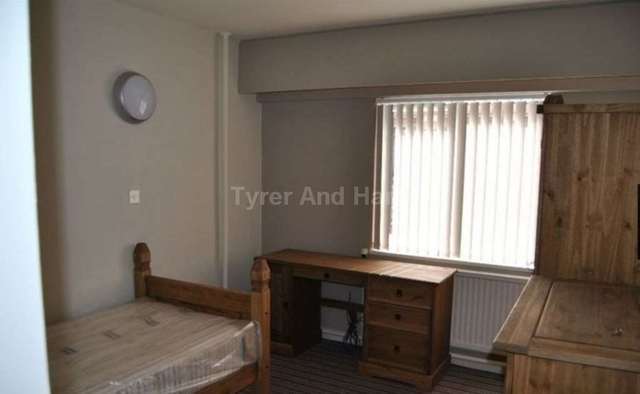  Image of 1 bedroom House Share to rent in Pall Mall Liverpool L3 at Pall Mall  Liverpool, L3 6AL