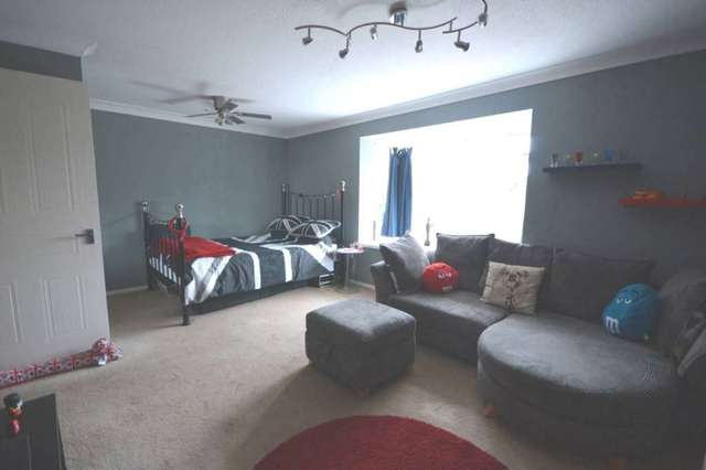  Image of Studio flat for sale in Erith Road Belvedere DA17 at Erith Road  Belvedere, DA17 6LE