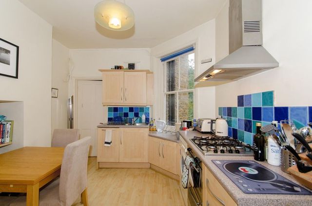  Image of 2 bedroom Flat for sale in Essendine Road London W9 at Essendine Road  London, W9 2LX
