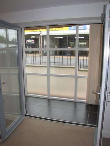  Image of 2 bedroom Flat to rent in Waterworks Road Farlington Portsmouth PO6 at Farlington Portsmouth Hampshire, PO6 1NJ