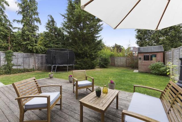  Image of 4 bedroom Semi-Detached house to rent in Ferndown Gardens Cobham KT11 at Cobham Surrey Surrey, KT11 2BH