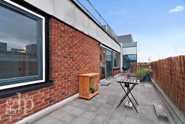  Image of 1 bedroom Flat to rent in Fitzroy Street London W1T at Fitzroy Street Fitzrovia London, W1T 4BL