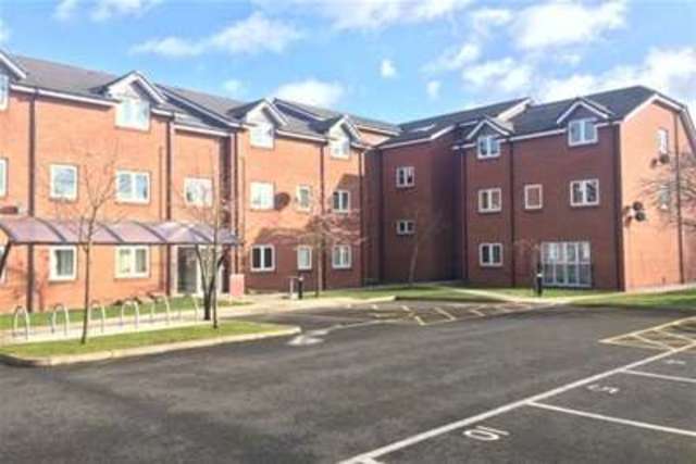  Image of 2 bedroom Flat to rent in Flaxley Road Birmingham B33 at Birmingham, B33 9EW