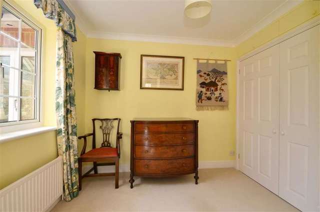  Image of 5 bedroom Detached house for sale in Forest Road Tunbridge Wells TN2 at Tunbridge Wells Kent Tunbridge Wells, TN2 5EX
