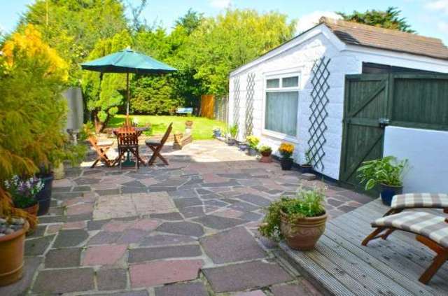  Image of 3 bedroom Semi-Detached house for sale in Freeman Avenue Eastbourne BN22 at Freeman Avenue  Eastbourne, BN22 9NU