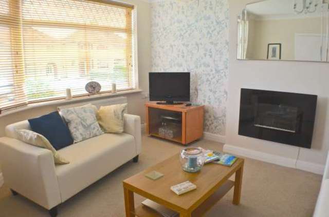  Image of 3 bedroom Semi-Detached house for sale in Freeman Avenue Eastbourne BN22 at Freeman Avenue  Eastbourne, BN22 9NU