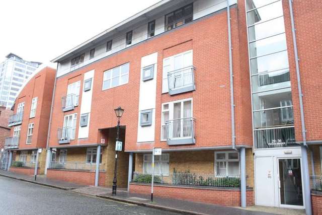  Image of 1 bedroom Flat to rent in Berkley Street Birmingham B1 at Birmingham West Midlands, B1 2LB