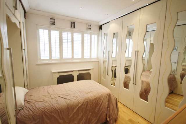  Image of 3 bedroom End of Terrace for sale in Garth Road Morden SM4 at Garth Road  Morden, SM4 4JZ