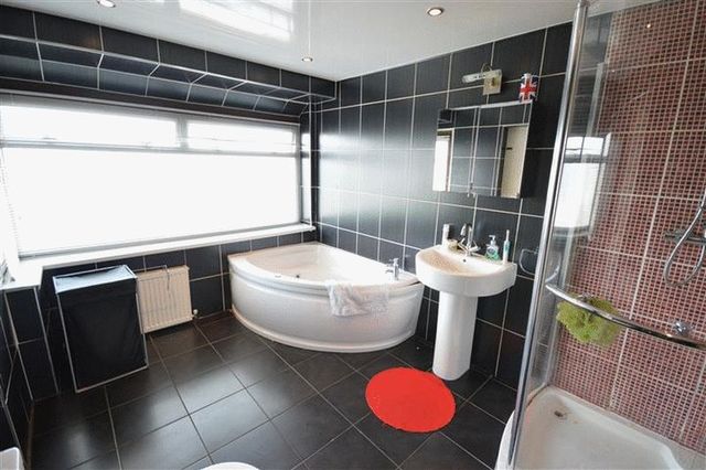  Image of 3 bedroom Semi-Detached house for sale in Gateacre Park Drive Woolton Liverpool L25 at Gateacre Park Drive Gateacre Liverpool, L25 1PA