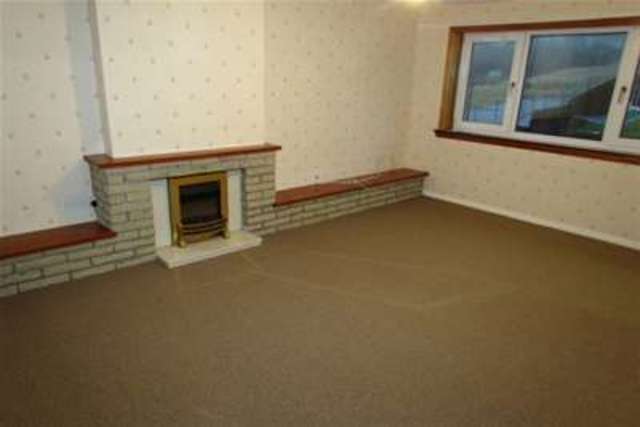 Image of 2 bedroom Flat to rent in Gateside Grove Greenock PA16 at Greenock, PA16 7DF