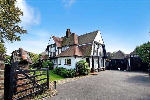  Image of 5 bedroom Detached house for sale in Gerald Road Worthing BN11 at West Worthing, BN11 5QG