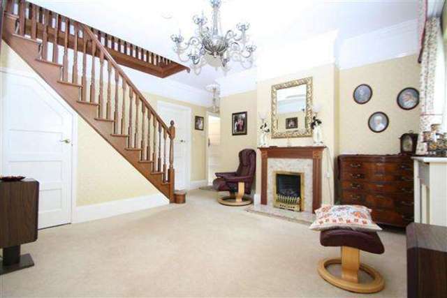  Image of 5 bedroom Detached house for sale in Gerald Road Worthing BN11 at West Worthing, BN11 5QG