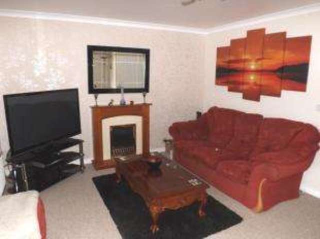  Image of 3 bedroom Detached house for sale in Chaffinch Chase Gillingham SP8 at Gillingham Dorset Gillingham, SP8 4GP