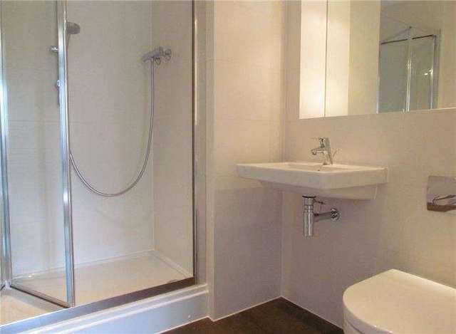  Image of 2 bedroom Flat to rent in Glenalmond Avenue Cambridge CB2 at Trumpington, CB2 8DB