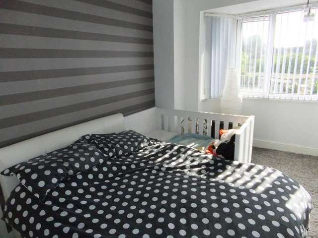  Image of 3 bedroom Semi-Detached house for sale in Glencroft Road Solihull B92 at Glencroft Road  Solihull, B92 9BB