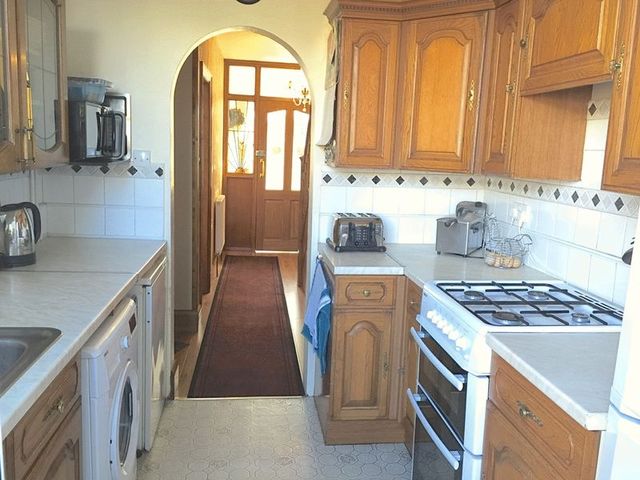  Image of 3 bedroom Terraced house for sale in Gordon Avenue Whitehall Bristol BS5 at Gordon Avenue  Bristol, BS5 7DS