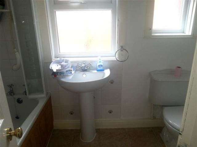  Image of 3 bedroom Detached house to rent in Gordon Street Scarborough YO12 at Falsgrave, YO12 7RU