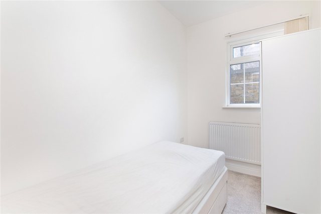  Image of 2 bedroom Flat to rent in Goswell Road London EC1V at Finsbury London Goswell Road, EC1V 7HJ
