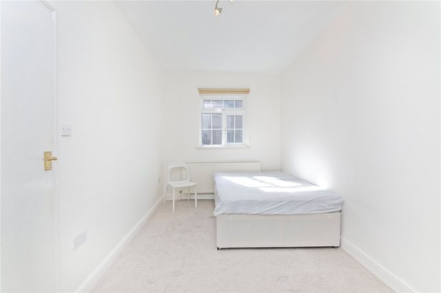  Image of 2 bedroom Flat to rent in Goswell Road London EC1V at Finsbury London Goswell Road, EC1V 7HJ