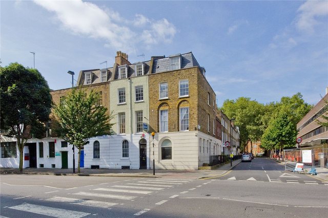  Image of 2 bedroom Flat to rent in Goswell Road London EC1V at Finsbury London Goswell Road, EC1V 7HJ