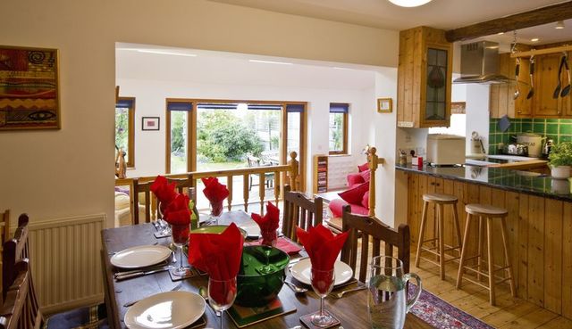  Image of 4 bedroom Detached house for sale in Green Lane Churt Farnham GU10 at Green Lane Churt Farnham, GU10 2LT