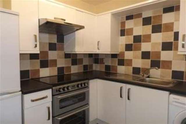  Image of 1 bedroom Flat to rent in Greenlees Road Cambuslang Glasgow G72 at Glasgow, G72 8JB