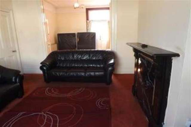  Image of 4 bedroom Detached house to rent in Grove Green Road London E11 at London, E11 4EG