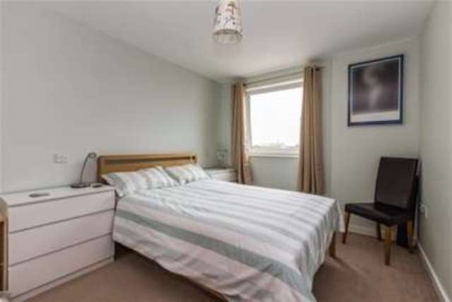  Image of 1 bedroom Flat to rent in Gunwharf Quays Portsmouth PO1 at Portsmouth, PO1 3ET
