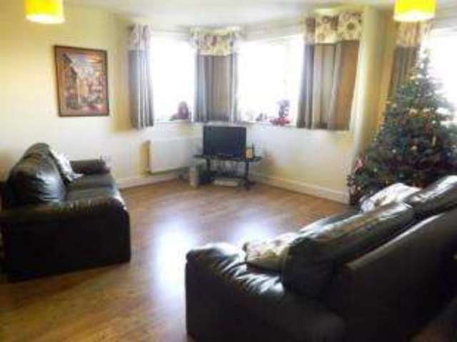  Image of 2 bedroom Flat for sale in Hammonds Drive Peterborough PE1 at Peterborough Cambridgeshire Peterborough, PE1 5AA