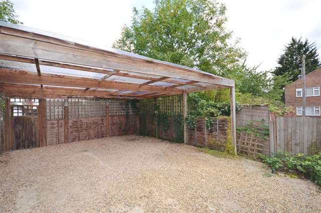  Image of 2 bedroom Maisonette to rent in Harrow View Harrow HA1 at Greenhill, HA1 1RG