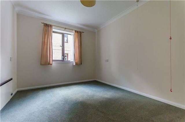  Image of 1 bedroom Retirement Property for sale in Arbury Road Cambridge CB4 at Cambridge, CB4 2JY