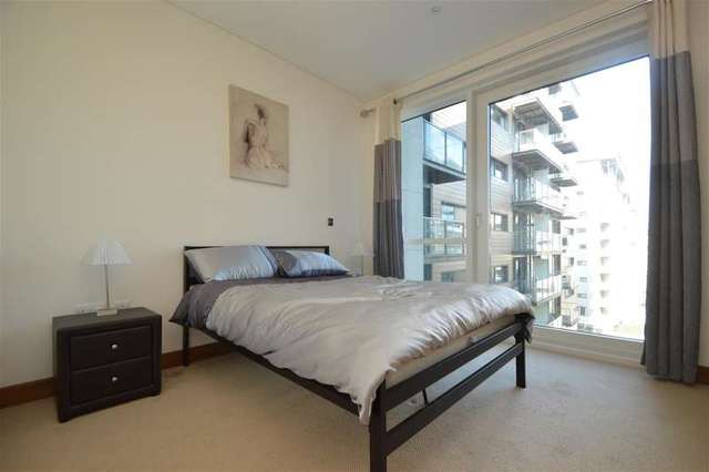  Image of 1 bedroom Apartment to rent in Queenstown Road London SW8 at Nine Elms, SW8 4AE