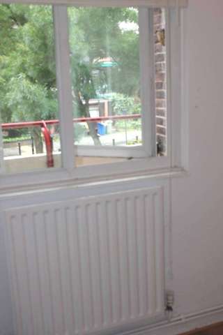  Image of 1 bedroom Apartment to rent in Henley Close St. Marychurch Street London SE16 at Henley Close, St Mary`s Church Street Rotherhithe London, SE16 4JB