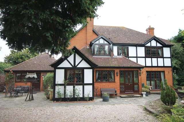  Image of 4 bedroom Detached house for sale in Rolls Park High Road Chigwell IG7 at High Road  Chigwell, IG7 6DJ