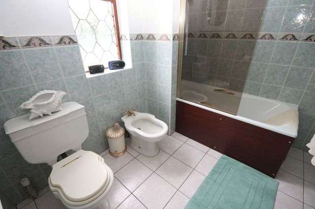  Image of 4 bedroom Detached house for sale in Rolls Park High Road Chigwell IG7 at High Road  Chigwell, IG7 6DJ