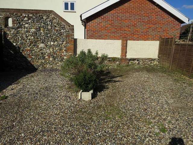  Image of 2 bedroom Property to rent in High Street Attleborough NR17 at High Street  Attleborough, NR17 2BT