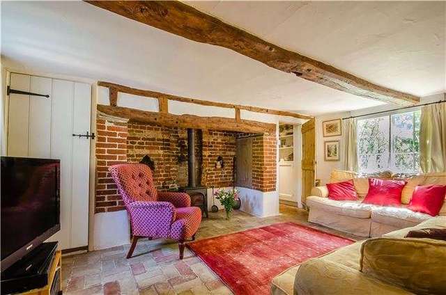  Image of 3 bedroom Cottage for sale in High Street Little Shelford Cambridge CB22 at Little Shelford, CB22 5ES
