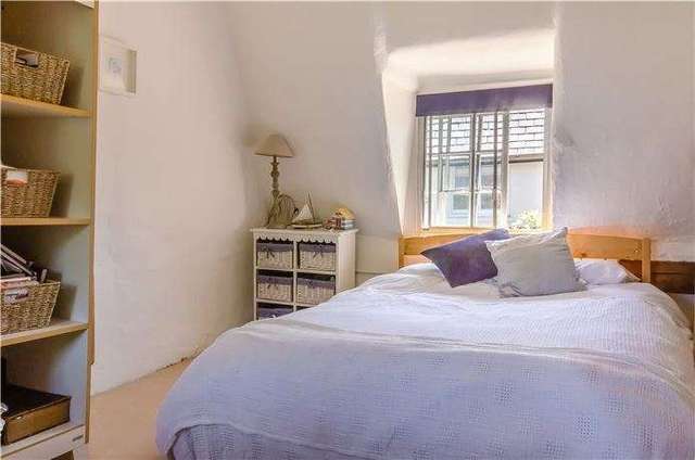  Image of 3 bedroom Cottage for sale in High Street Little Shelford Cambridge CB22 at Little Shelford, CB22 5ES