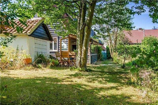 Image of 3 bedroom Cottage for sale in High Street Little Shelford Cambridge CB22 at Little Shelford, CB22 5ES