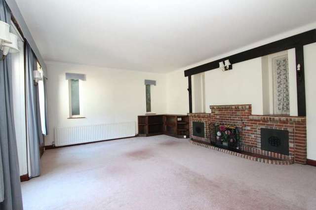  Image of 4 bedroom Detached house for sale in Smugglers Lane North Highcliffe Christchurch BH23 at Highcliffe On Sea Christchurch Dorset, BH23 4NQ