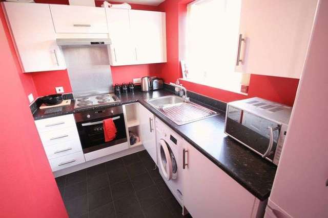  Image of 2 bedroom Flat to rent in Holyhead Road Darlaston Wednesbury WS10 at Holyhead Road Wednesbury Darlaston, WS10 7DQ